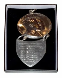 Coronation Medal Awarded for the 4 best gross scores from one club in Handicap Index : plus - 19.9